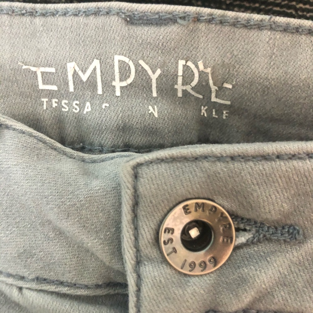 Jeans - Picture 5 of 5